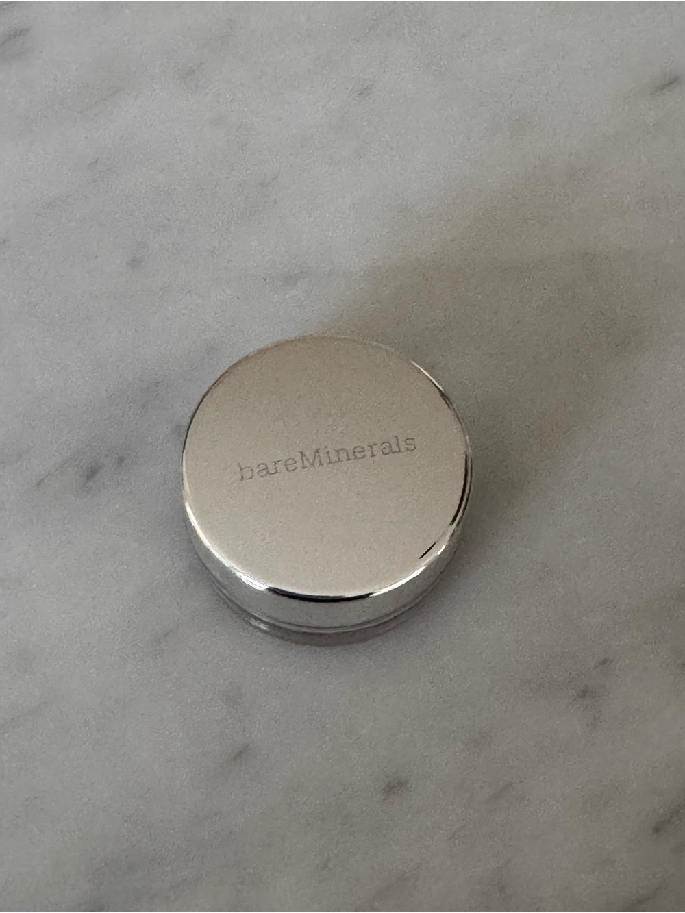 bareMinerals Loose Eye Shadow - Queen Phyllis Matte - Picture 2 of 4